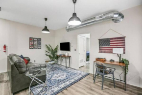 202 New Luxury Dwntwn Detroit Lofts Pets Kids